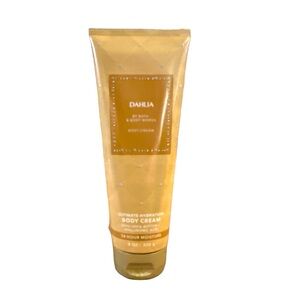 Brand New Dahlia by Bath & Body Works Ultimate Hydration Body Cream